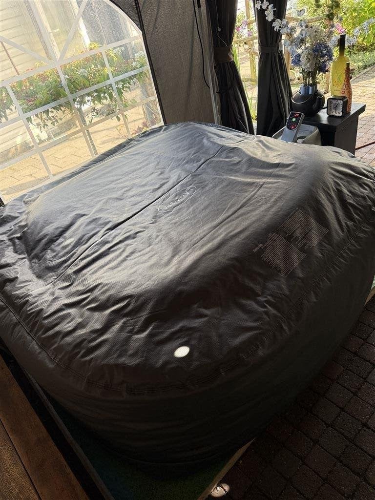 Lay-Z-Spa EnergySense Thermal Spa Cover 180x180x80 cm, Ophalen of Verzenden, Zo goed als nieuw, Afdekzeil, Opblaasbaar