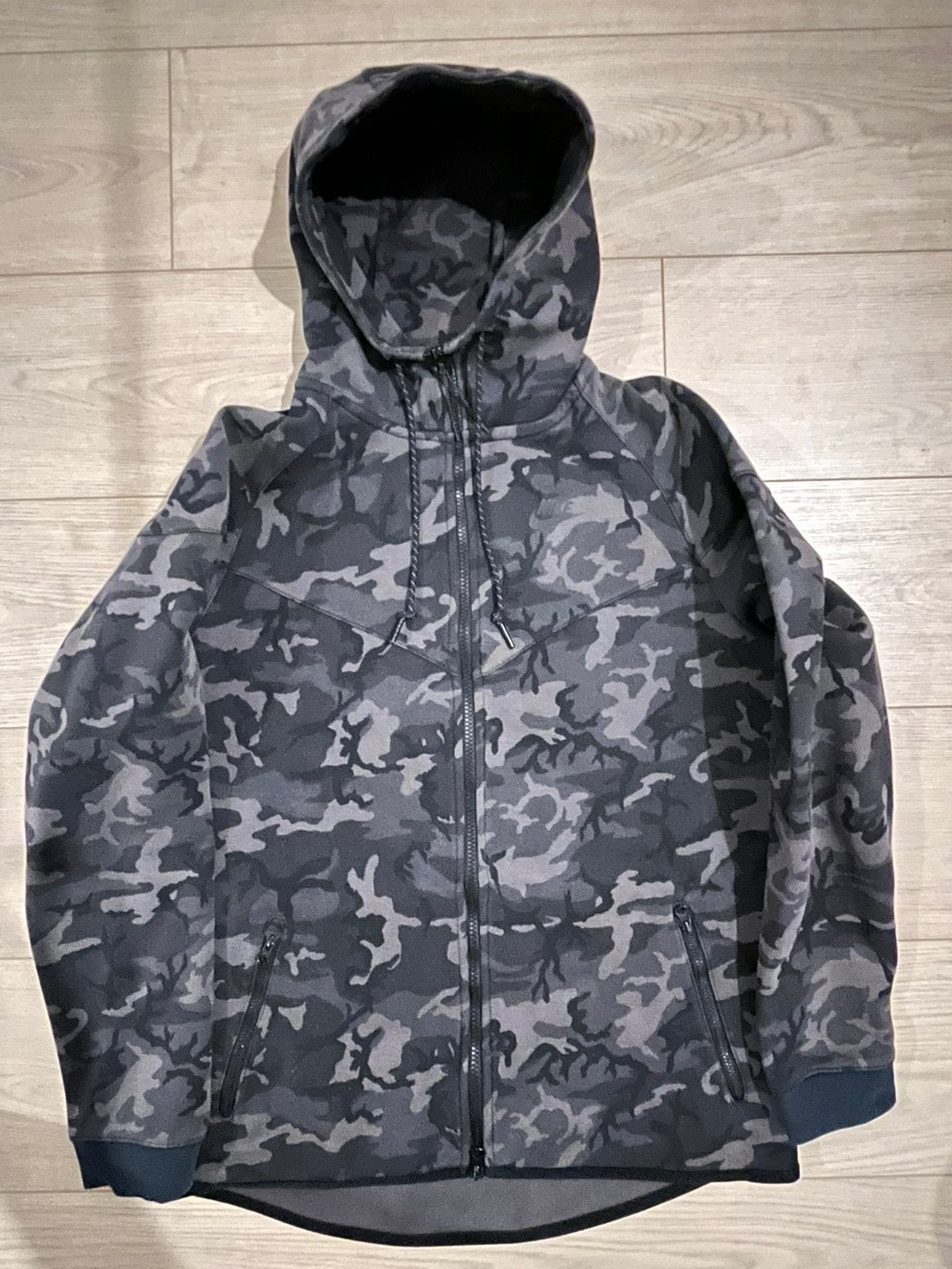 NIKE tech fleece vest maat L, Ophalen of Verzenden, Zo goed als nieuw, Maat 52/54 (L)