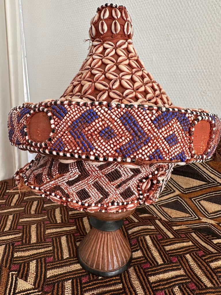 Exclusieve Kuba Koningskroon privécollectie Antropoloog, Ophalen of Verzenden