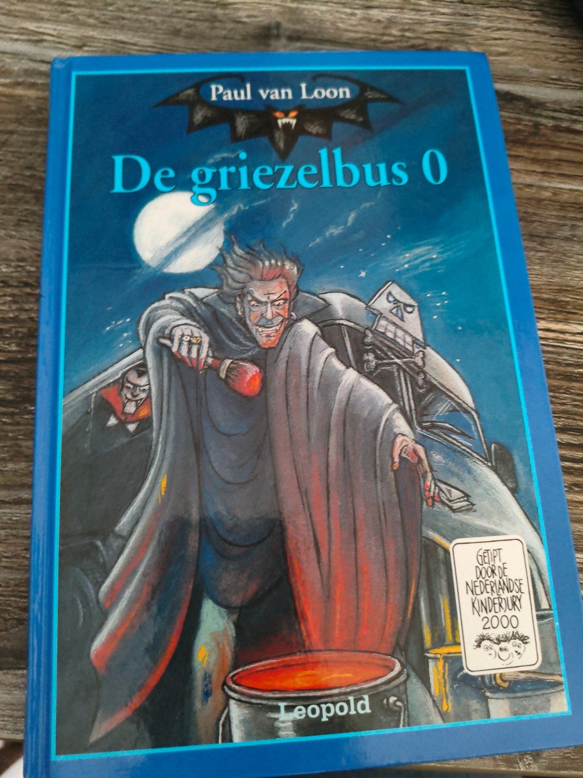 De griezelbus 0 - Paul van Loon (kinderboek), Ophalen of Verzenden, Zo goed als nieuw, Paul van Loon, Fictie