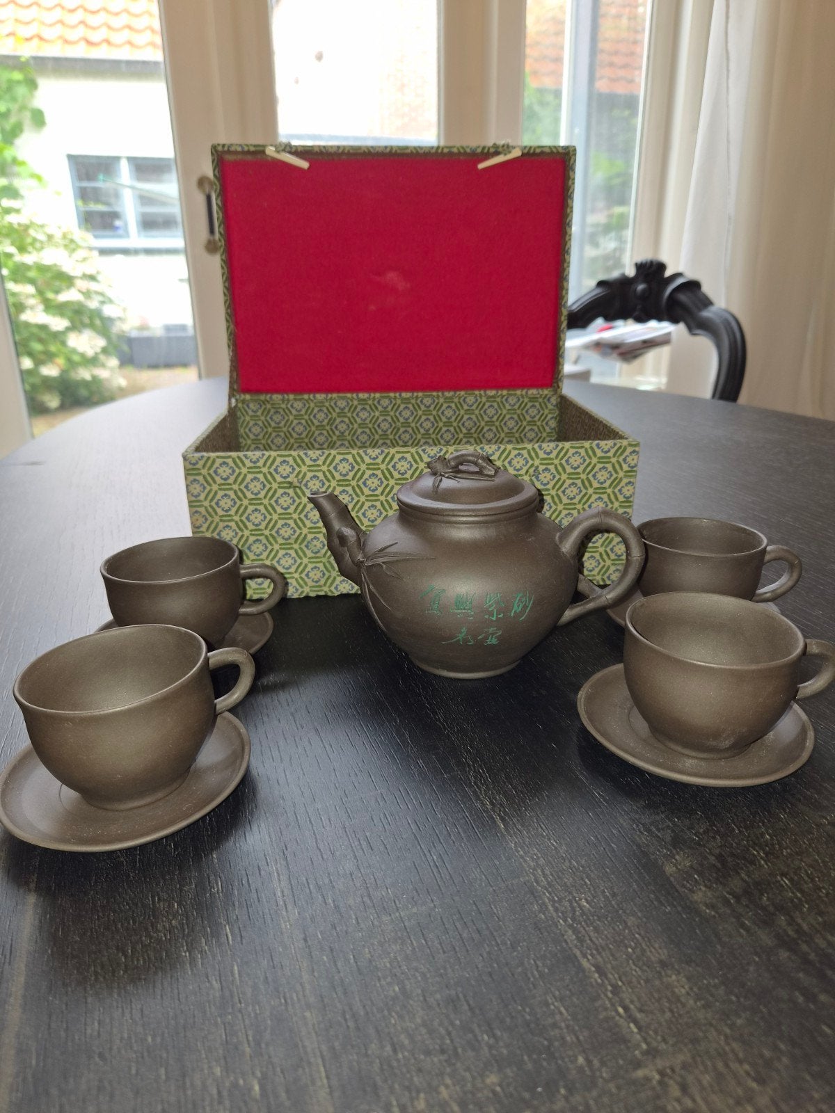 Vintage Chinese Yixing Zisha theeset – 9-delig – gemerkt – m, Ophalen