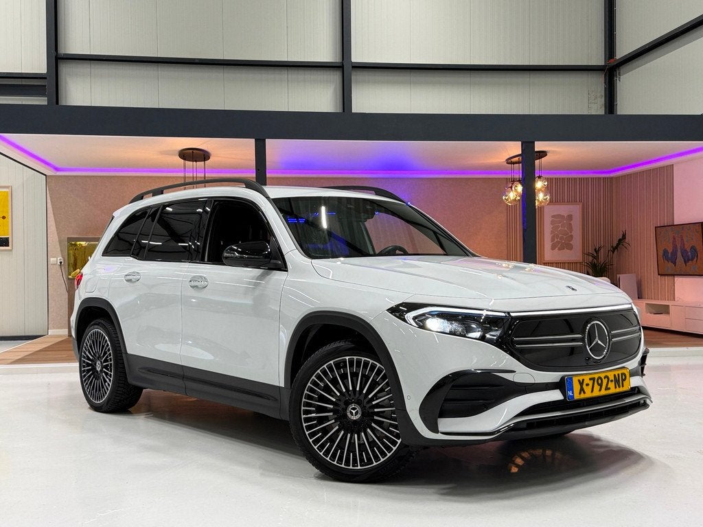 Mercedes-Benz EQB 250+ AMG Line 7persoons| Bj. 2024 | Trekha, Auto's, Mercedes-Benz, EQB, 7 stoelen, Wit, Origineel Nederlands
