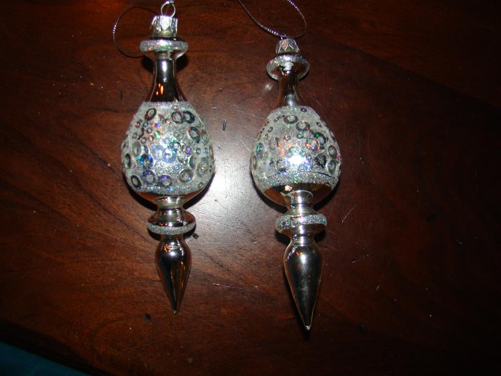 2 zilver kleur kerst bal glas 18 cm groot, Ophalen of Verzenden, Zo goed als nieuw
