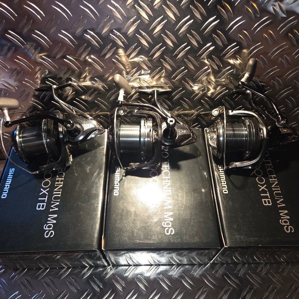 Shimano technium xtb 12.000 mgs, Ophalen of Verzenden, Gebruikt, Molen