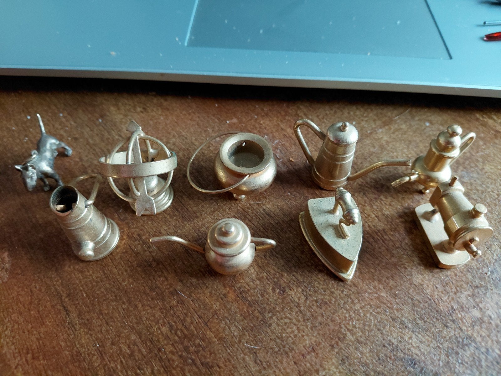 Miniatuur messing en zilveren decoratieve objecten, Ophalen of Verzenden