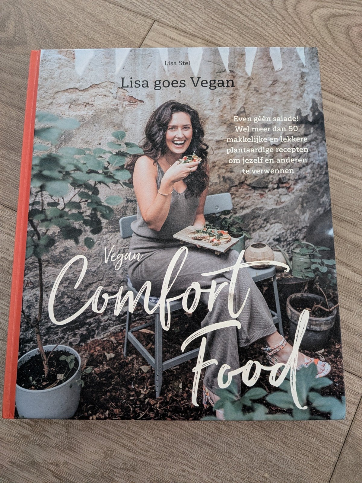 Lisa goes Vegan - Vegan Comfort Food kookboek, Boeken, Hoofdgerechten, Gezond koken, Ophalen of Verzenden, Zo goed als nieuw