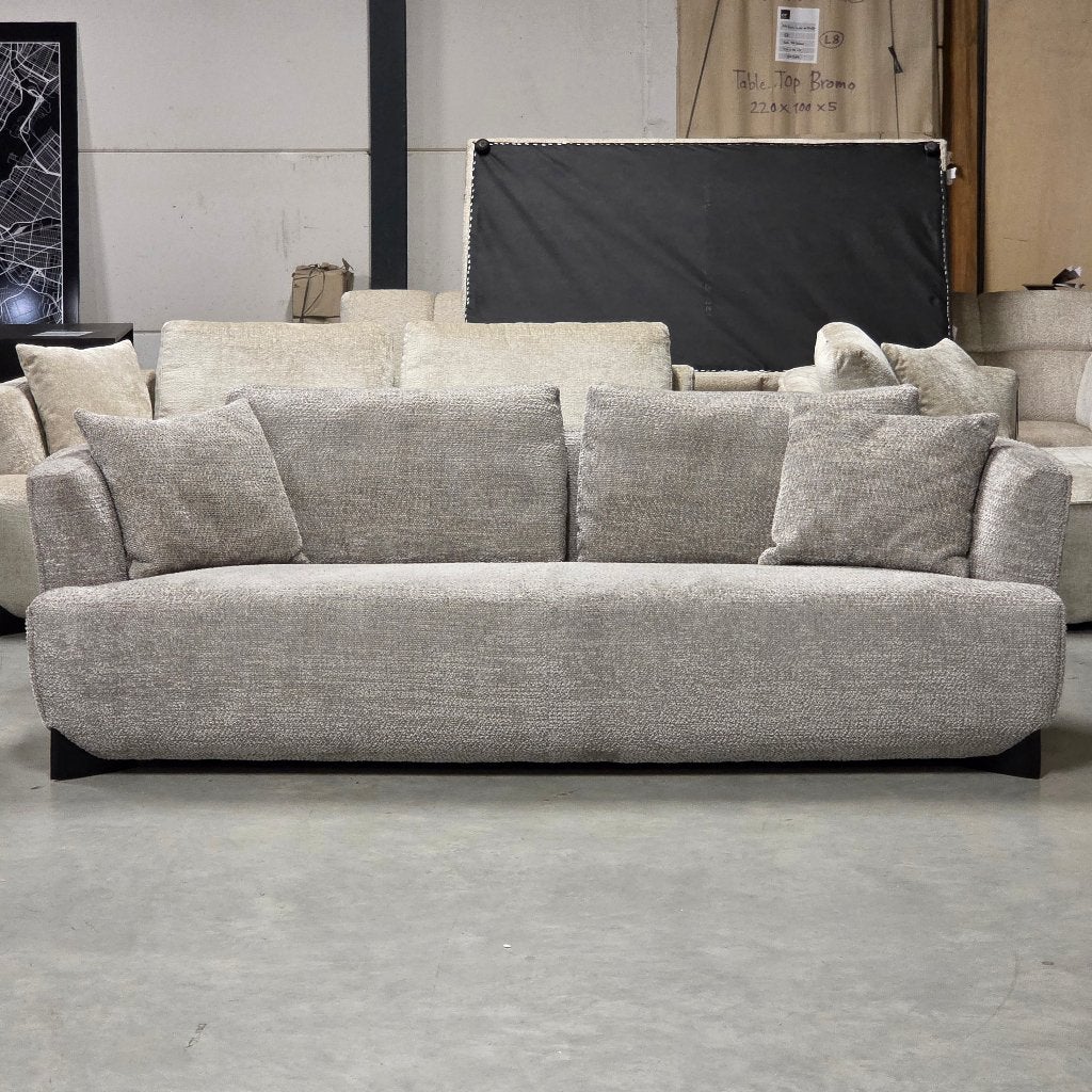 Luxe grijs/beige 3 zits bank 230x90 cm, Ophalen, Japandi, Hotel Chique, Modern, 75 tot 100 cm, Rechte bank