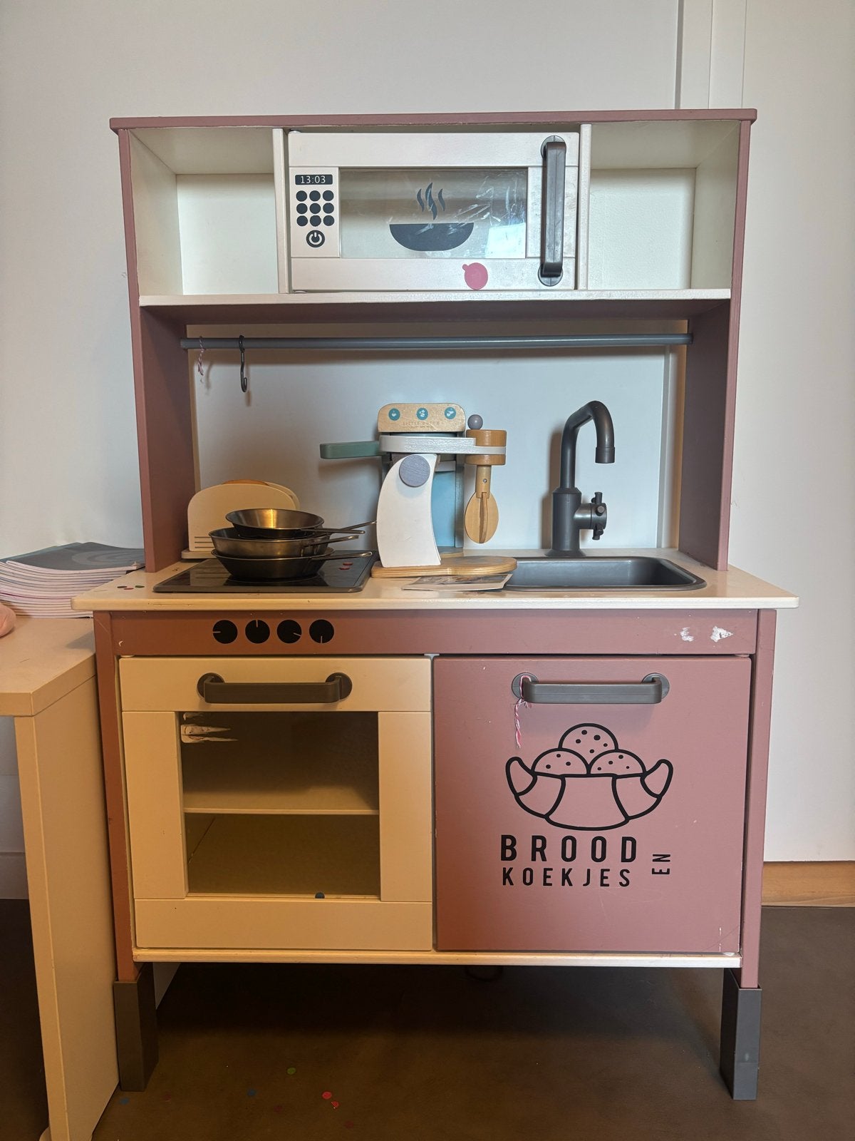 Houten speelkeuken met magnetron en oven, Ophalen, Gebruikt, Knutselen