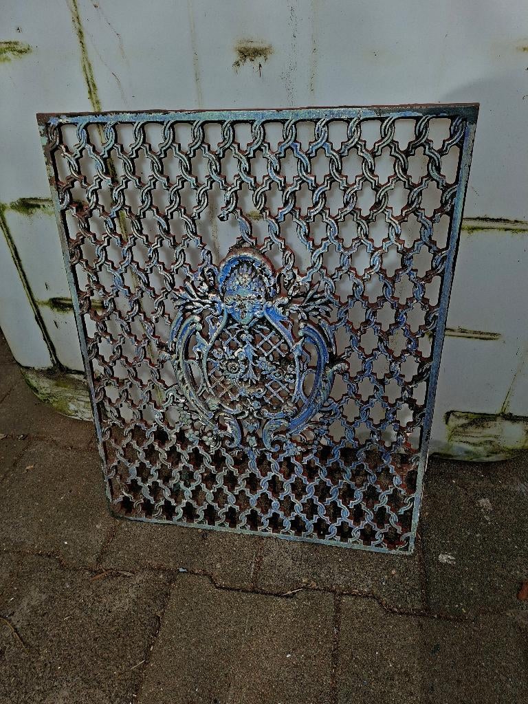 deurrooster gietijzer  KOOPJE  75  x 61 cm, Ophalen