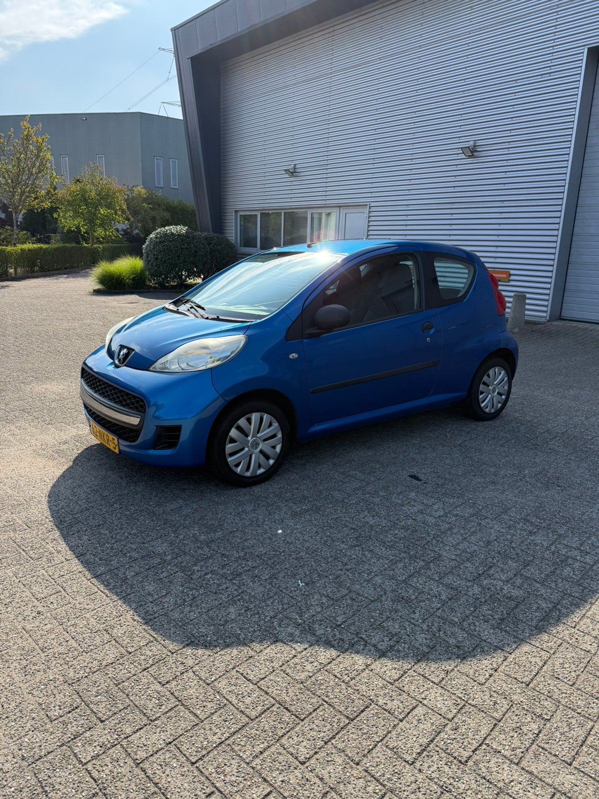 Peugeot 107 1.0  3DR 2010 Blauw nieuwe apk N.A.P, Auto's, Voorwielaandrijving, 68 pk, Origineel Nederlands, Handgeschakeld