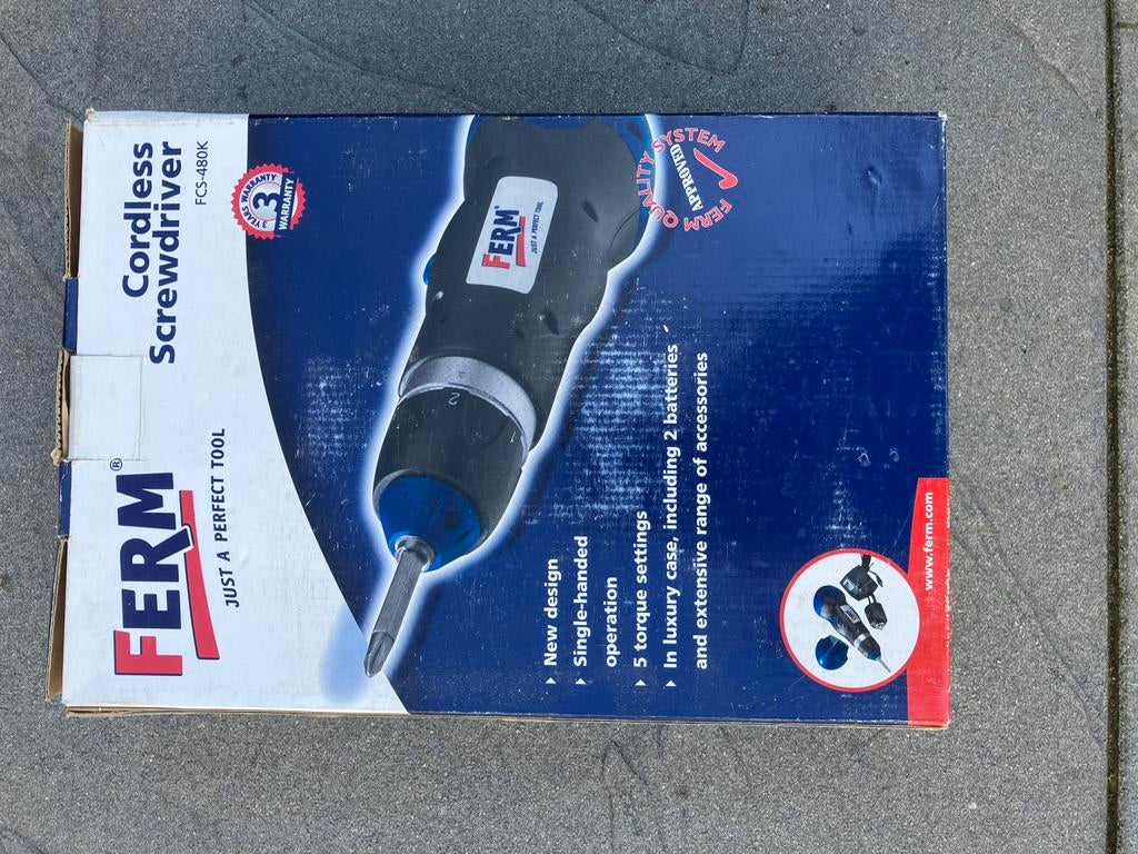 Ferm accu schroefmachine, met 2  accu’s 4,8 Volt, Ophalen of Verzenden, Zo goed als nieuw