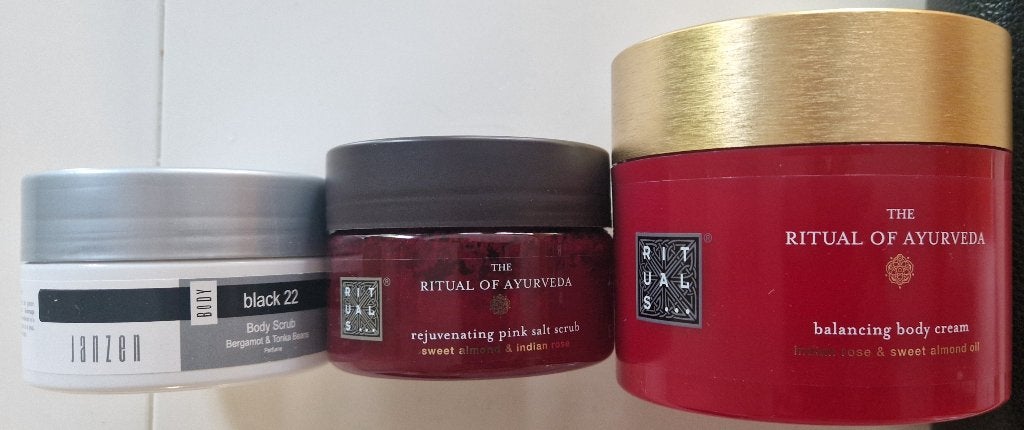 Rituals scrub & Body cream en Janzen scrub, Ophalen of Verzenden, Nieuw, Bodylotion, Crème of Olie