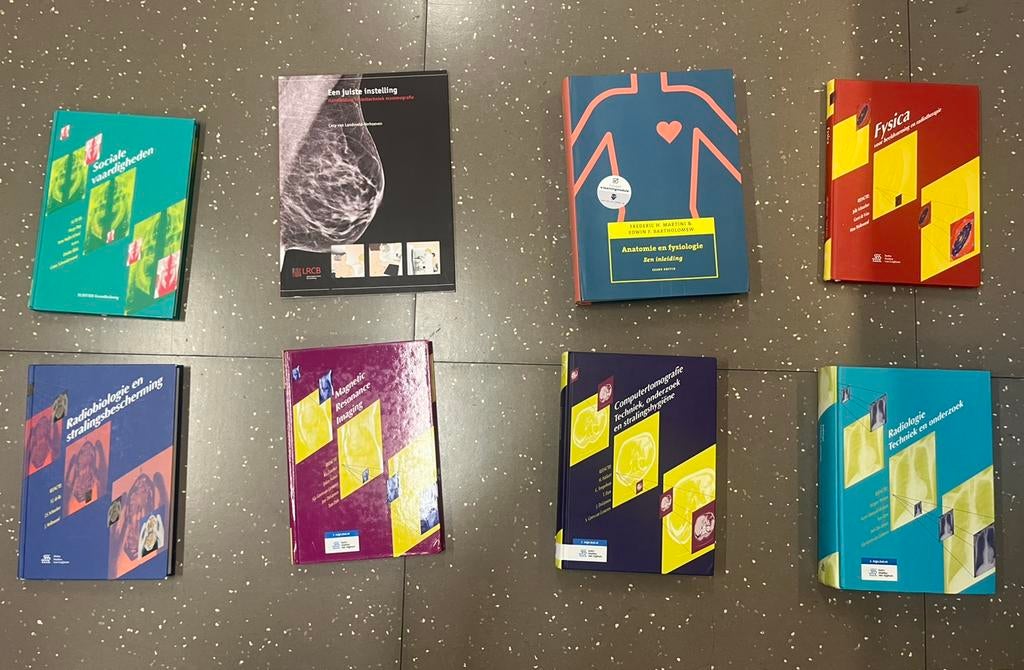 Diverse schoolboeken voor opleiding tot MBRT'er, Boeken, Ophalen, Gelezen, Overige niveaus, Overige vakken