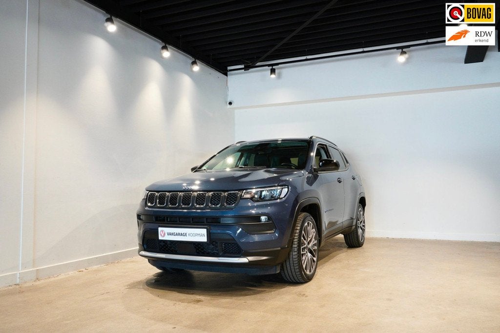 Jeep COMPASS 4xe 190 Plug-in Hybrid Electric Night Eagle Pan, Auto's, Jeep, Automaat, Automatische klimaatregeling, Blauw, Bedrijf