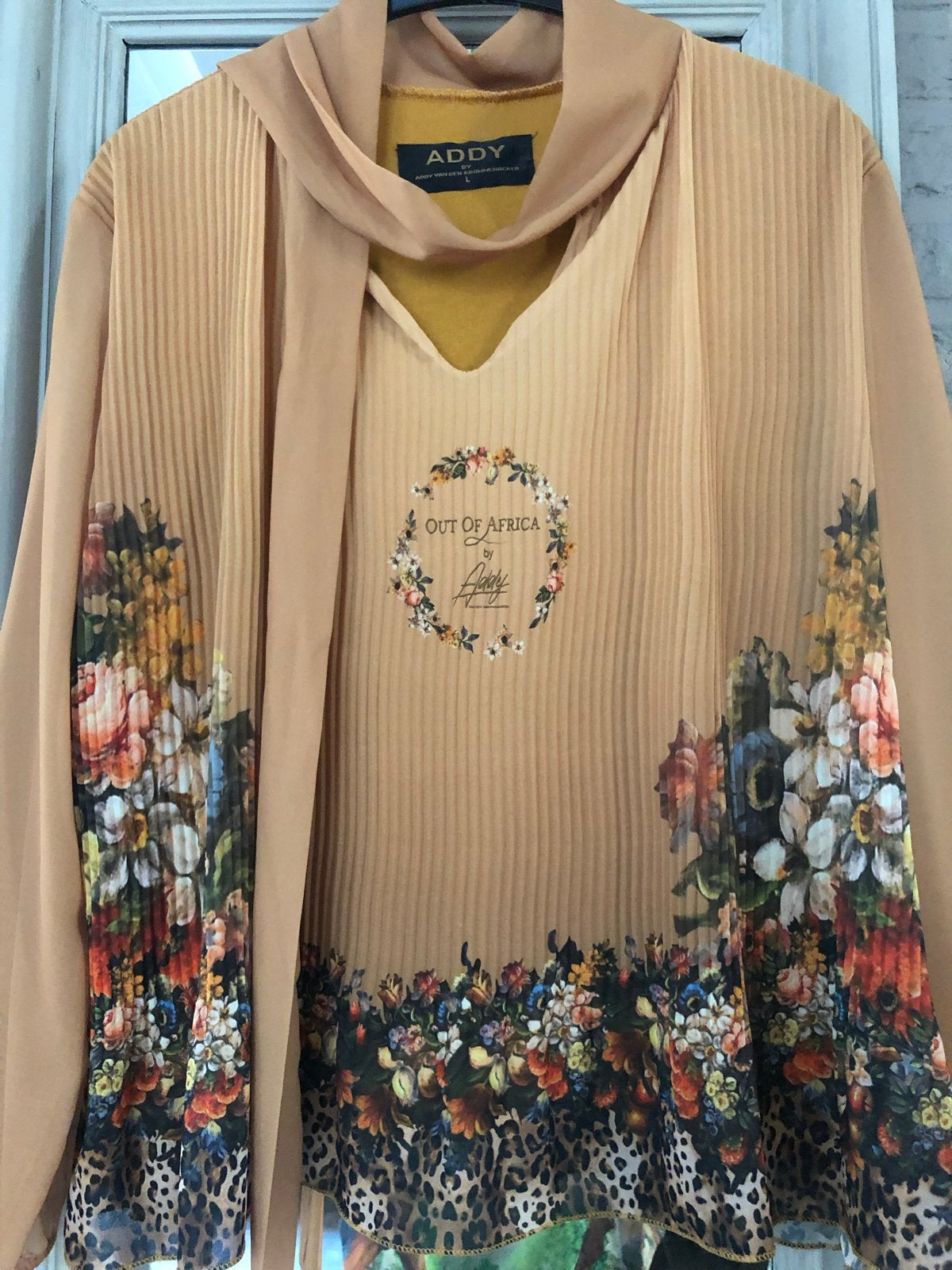 Addy van den Krommenacker blouse met bloemenprint, Kleding | Dames, Ophalen of Verzenden, Zo goed als nieuw, Maat 42/44 (L), Beige