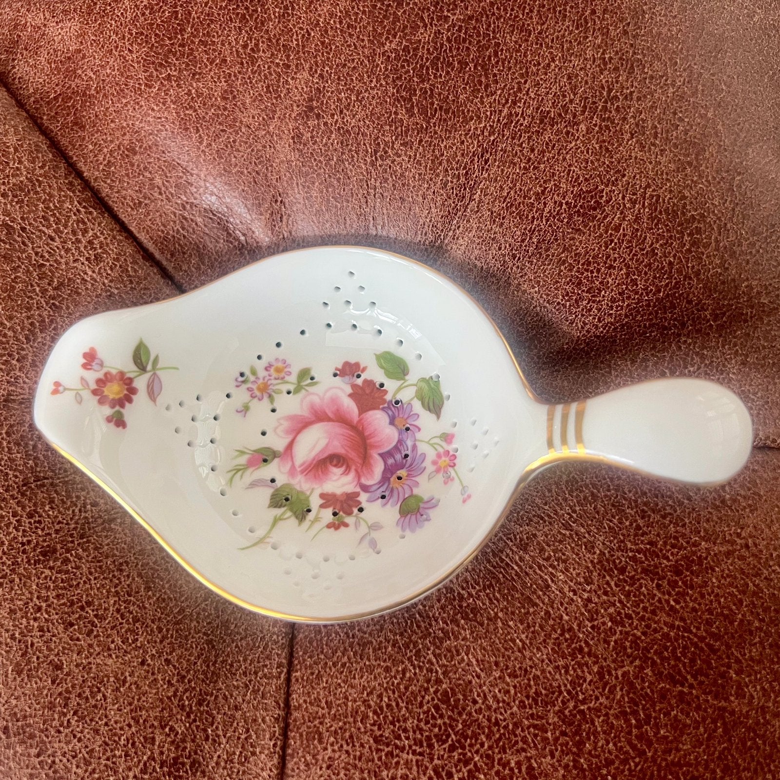 Royal Crown Derby ‘Derby Posies’ oud theezeefje, vintage, Antiek en Kunst, Ophalen of Verzenden