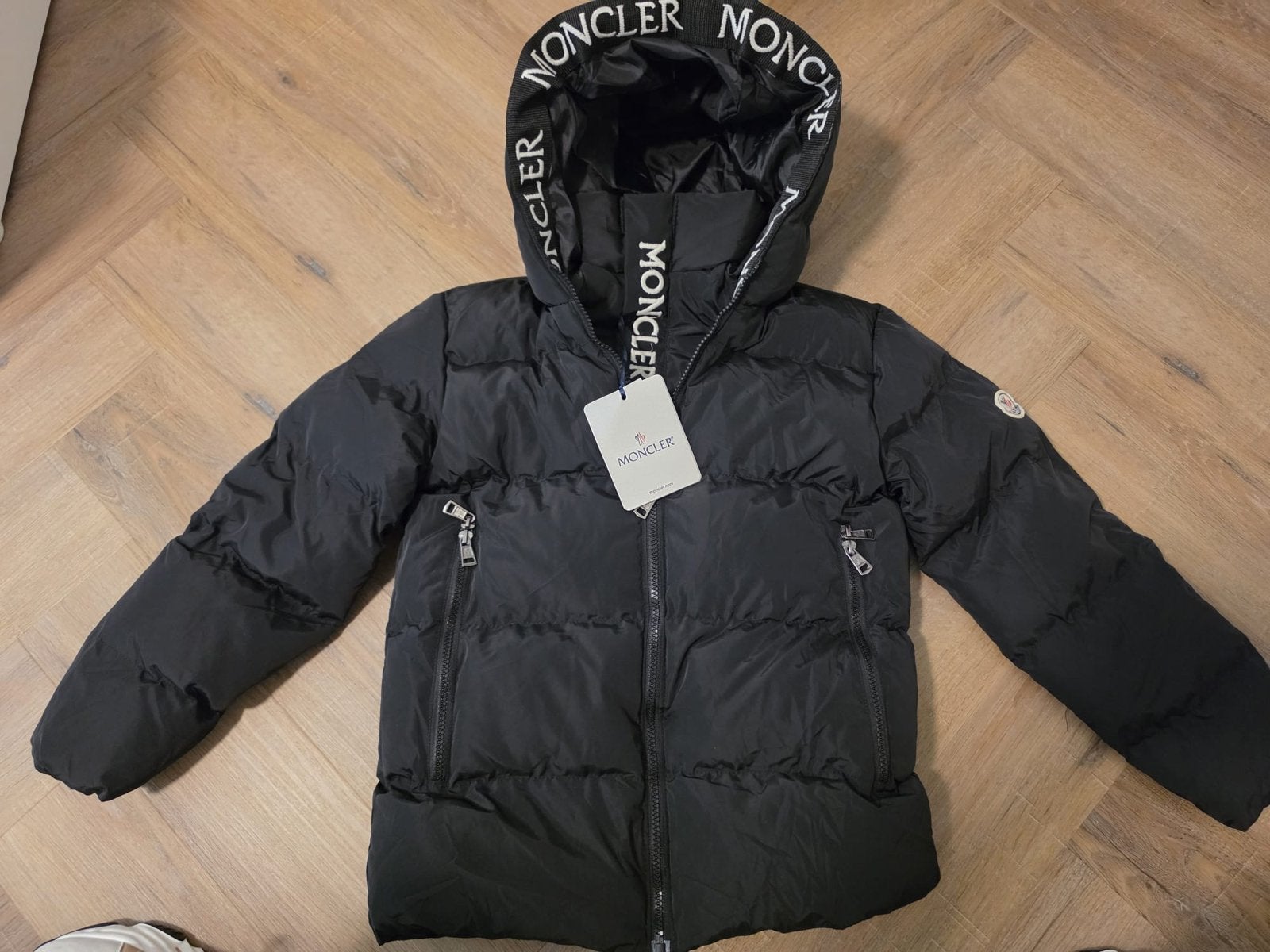 Nieuwe Moncler kinderjas - Verschillende maten beschikbaar, Ophalen of Verzenden, Nieuw, Jongen of Meisje