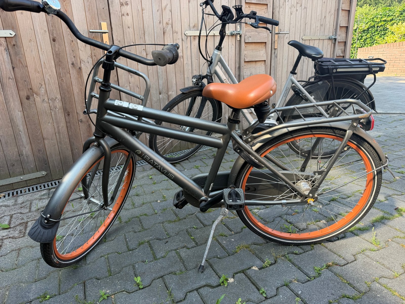 Batavus Amigo fiets met voordrager, Ophalen, Gebruikt, Velgrem, Versnellingen