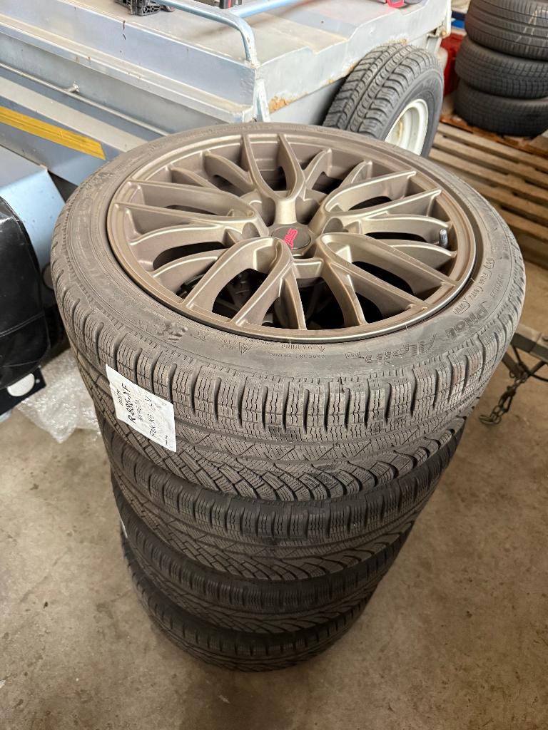 STI Velgen met Michelin Pilot Alpin 5 Winterbanden, Auto-onderdelen, Banden en Velgen, Ophalen, 18 inch, Banden en Velgen, Winterbanden
