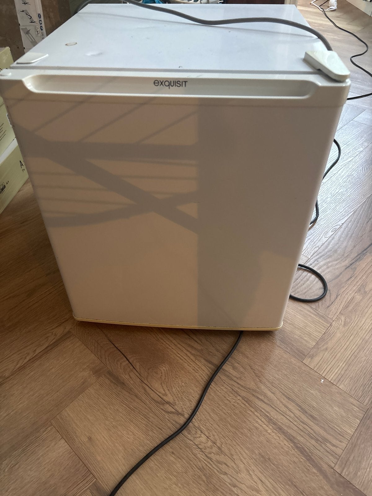 Compacte vriezer, Gebruikt, Minder dan 85 cm, Minder dan 60 cm, Vrijstaand