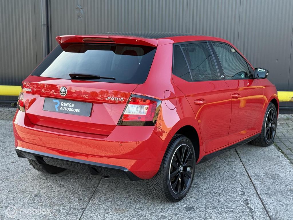 Skoda Fabia 1.0 Monte Carlo PANORAMADAK | NIEUWSTAAT, Auto's, Skoda, Gebruikt, Bedrijf, Handgeschakeld, Onderhoudsboekje
