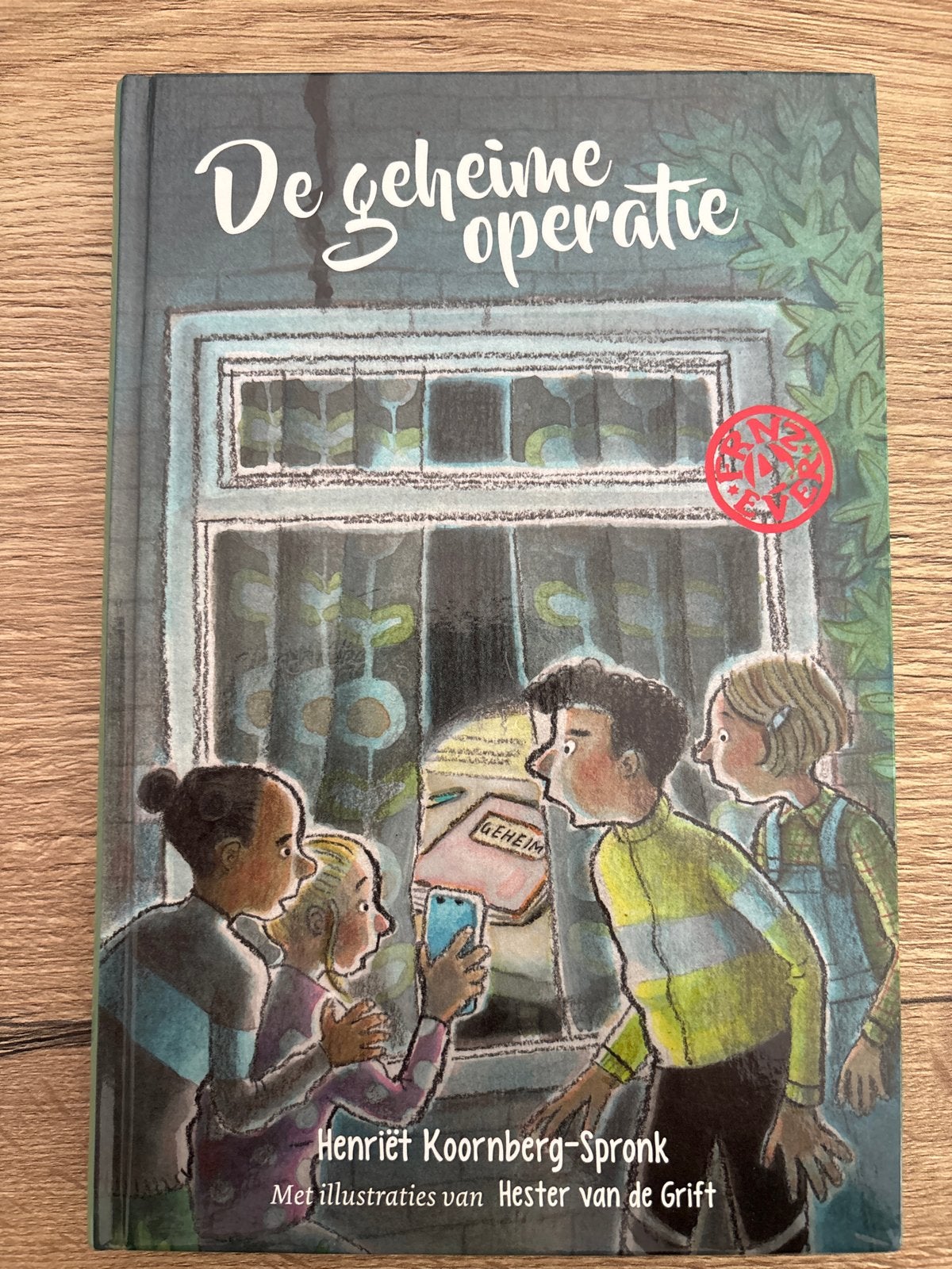 De geheime operatie - Spannend kinderboek, Boeken, Ophalen of Verzenden, Zo goed als nieuw, Fictie