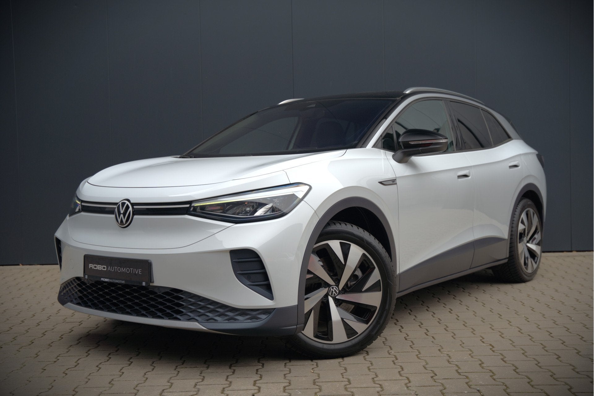 Volkswagen ID.4 First 77 kWh | Stoelverwarming | Stuurverwar, Auto's, Automaat, Dealer onderhouden, Achterwielaandrijving, Gebruikt
