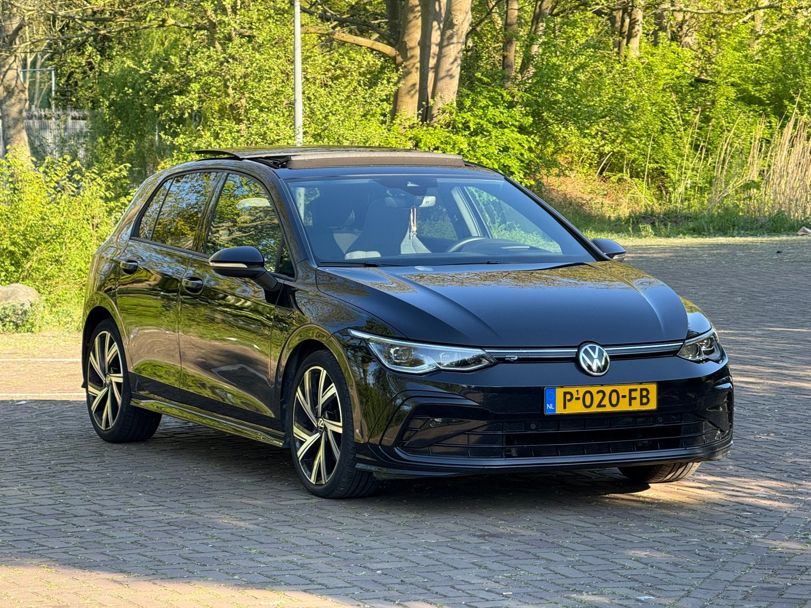 Volkswagen Golf 2.0 TDI | Full R Line 150pk 7-DSG 2020 Zwart, Zwart, 4 cilinders, Leder en Stof, Zwart