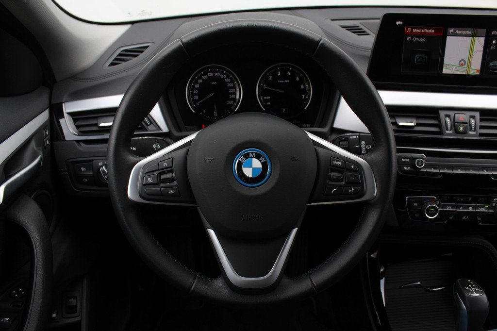 BMW X2 xDrive25e High Executive Automaat / Sportstoelen / Ac, Auto's, BMW, Automaat, Gebruikt, Euro 6, Met garantie (alle)