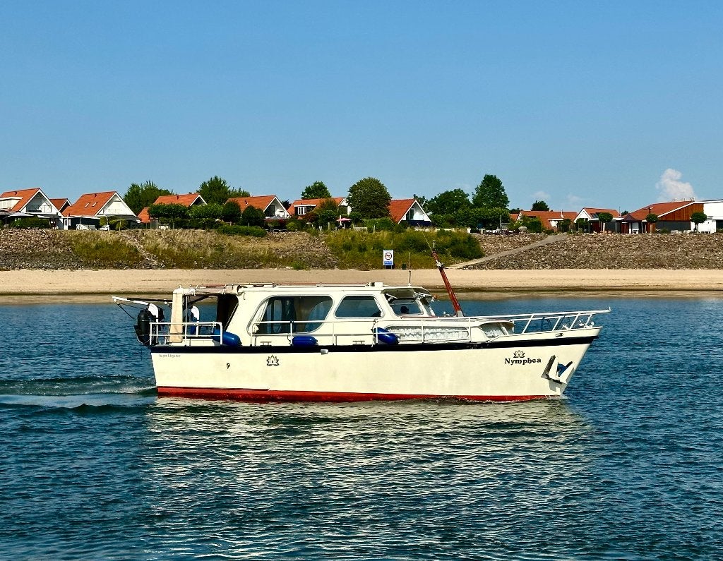 Salonkruiser Super Elegant, Watersport en Boten, 9 m, Gebruikt, Diesel, Kruiser