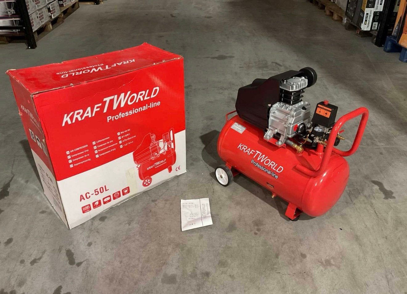 Kraft world 50 liter compressor, Doe-het-zelf en Verbouw, Compressors, 25 tot 100 liter, Ophalen, Nieuw