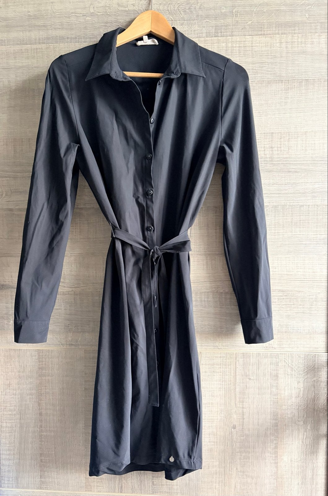 Zusss Zwarte Travel Jurk Maat S, Kleding | Dames, Ophalen of Verzenden, Gedragen, Maat 36 (S), Zwart