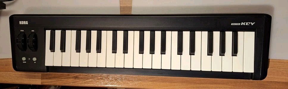 Korg microKEY MIDI-keyboard - 37 toetsen, Muziek en Instrumenten, Gebruikt, Korg, Midi-aansluiting, Overige aantallen