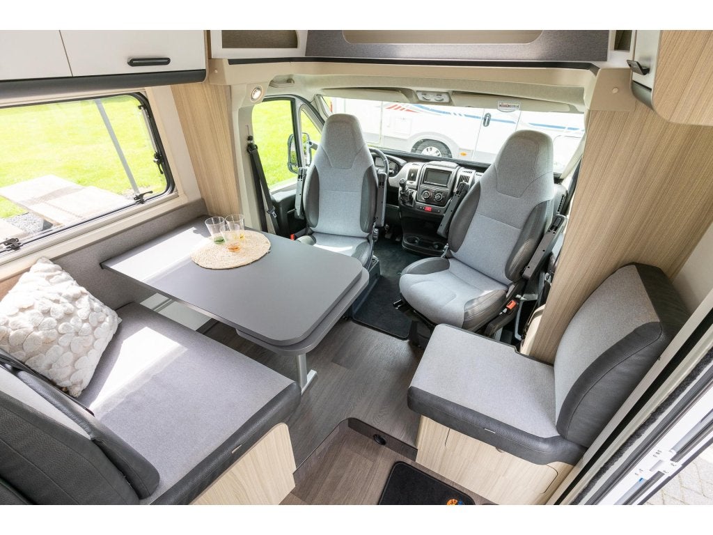 Sun Living S 70 SL 2022 EURO6 Enkele bedden, Caravans en Kamperen, Campers, Ringverwarming, Koelkast, Bedrijf, Luifel