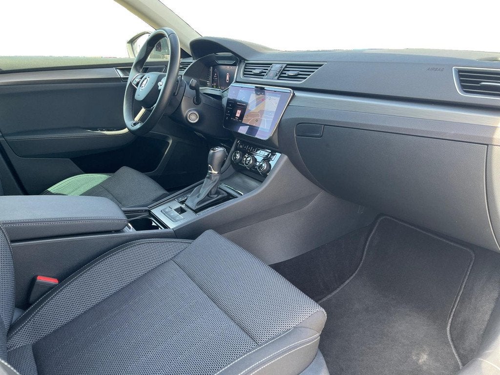 Skoda Superb Combi 1.4 TSI iV Business Edition Plus | Uniek, Auto's, Skoda, Stof, Gebruikt, 4 cilinders, Hybride Elektrisch/Benzine