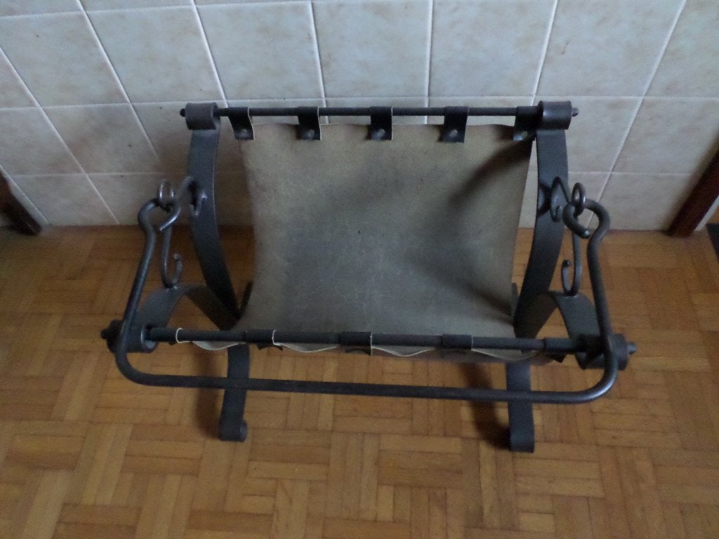 vintage krantenbak / lectuurbak, Huis en Inrichting, Woonaccessoires | Krantenbakken en Lectuurbakken, Ophalen, Met handvat, Metaal
