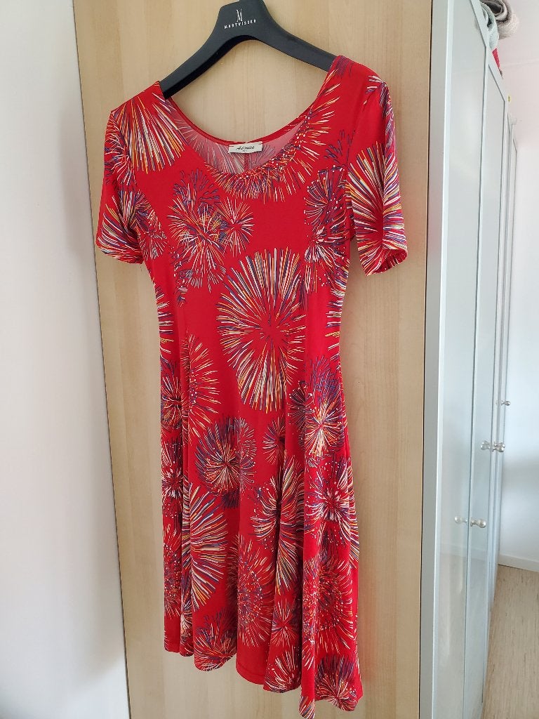 Vrolijk zomerjurkje, Kleding | Dames, Jurken, Zo goed als nieuw, Boven de knie, Rood, Ophalen