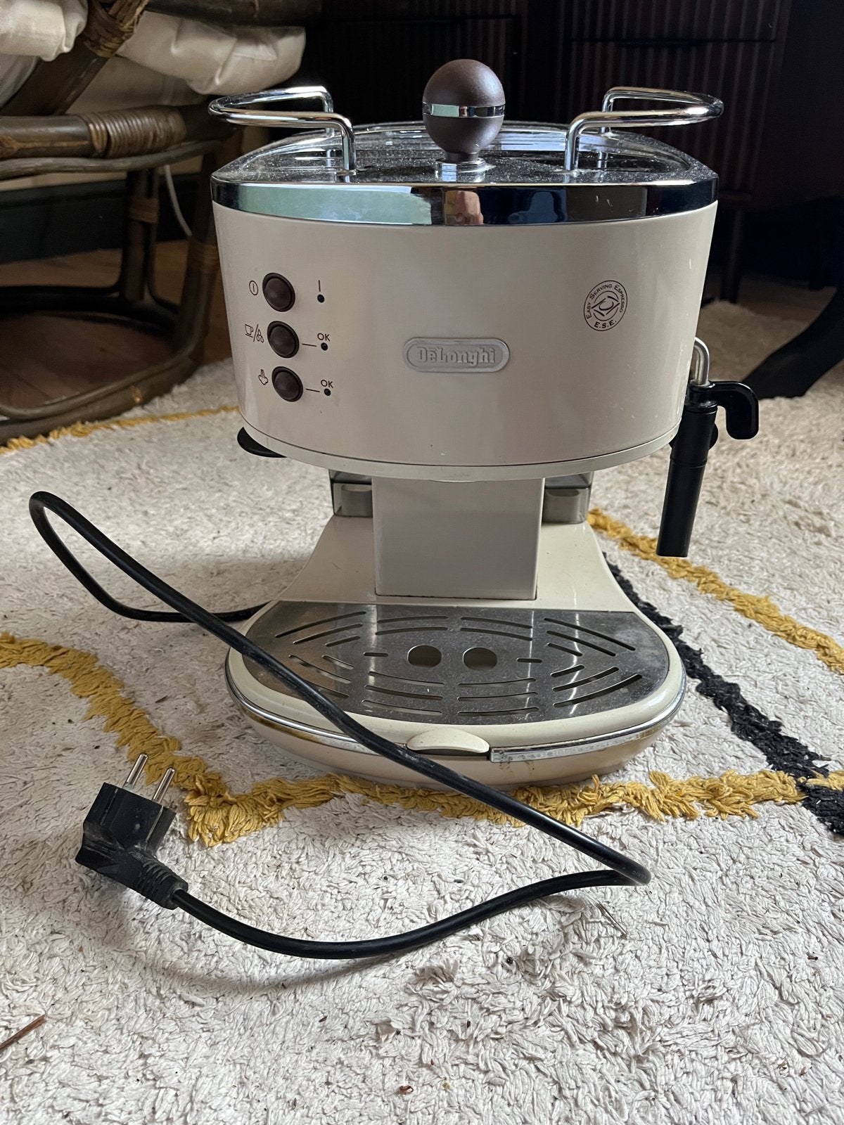 DeLonghi Icona Vintage ECOV311.BG Pistonmachine, Witgoed en Apparatuur, Koffiezetapparaten, Stoompijpje, Gebruikt, Espresso apparaat
