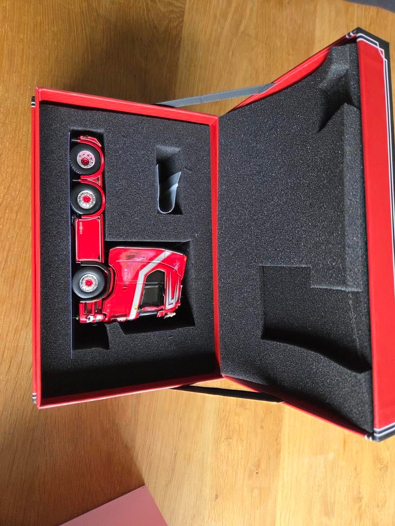Tekno Scania Weeda Old School Gangsters., Hobby en Vrije tijd, Modelauto's | 1:50, Ophalen of Verzenden, Nieuw, Bus of Vrachtwagen