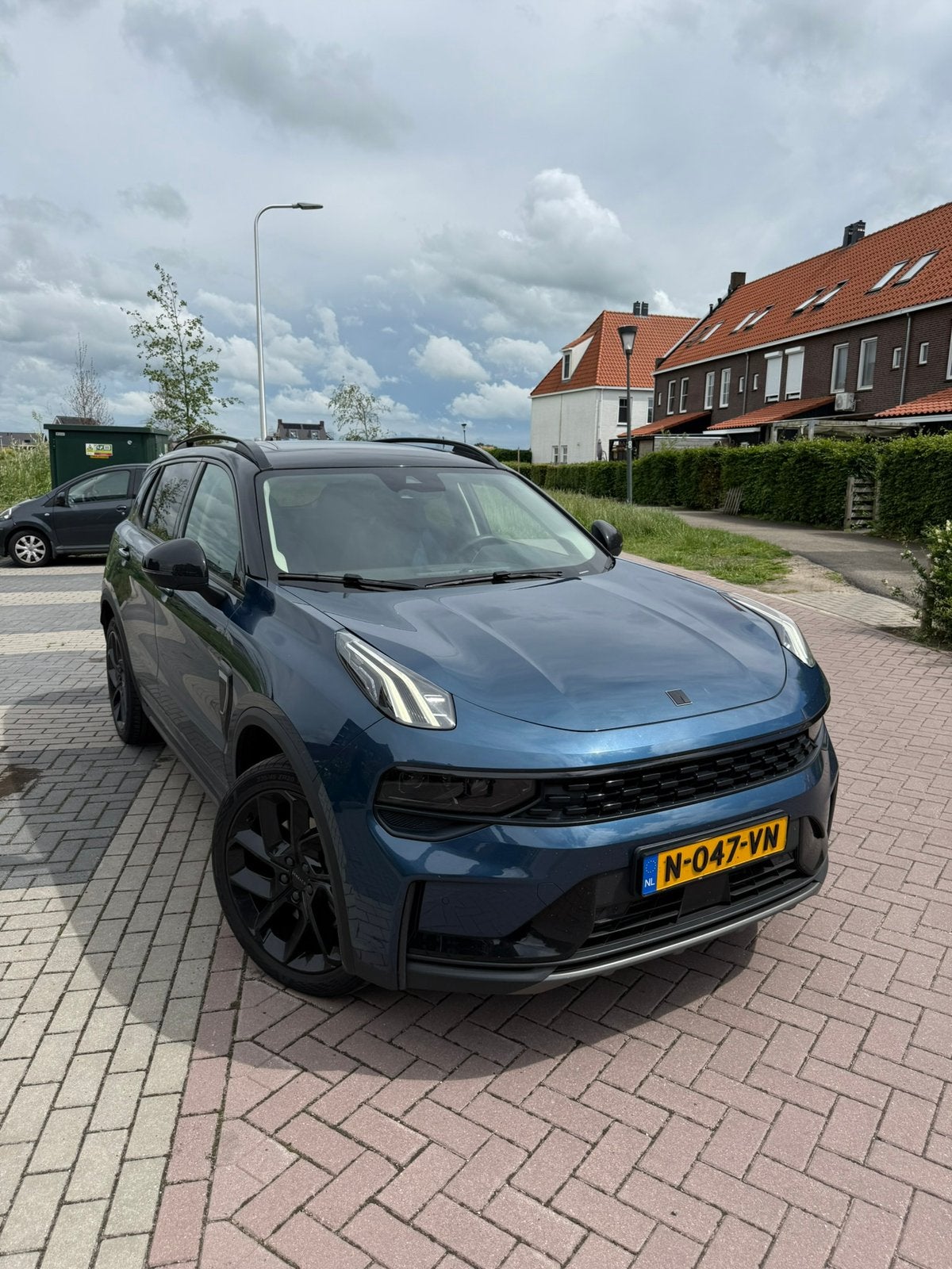 Lynk & Co 01, 261pk plug in hybride, Auto's, Stof, 1800 kg, Zwart, 120 €/maand
