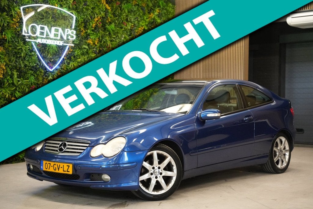 Mercedes-Benz C-klasse Sportcoupé 180 automaat / cruise / P, Auto's, Mercedes-Benz, Automaat, 1998 cc, Zwart, 4 cilinders