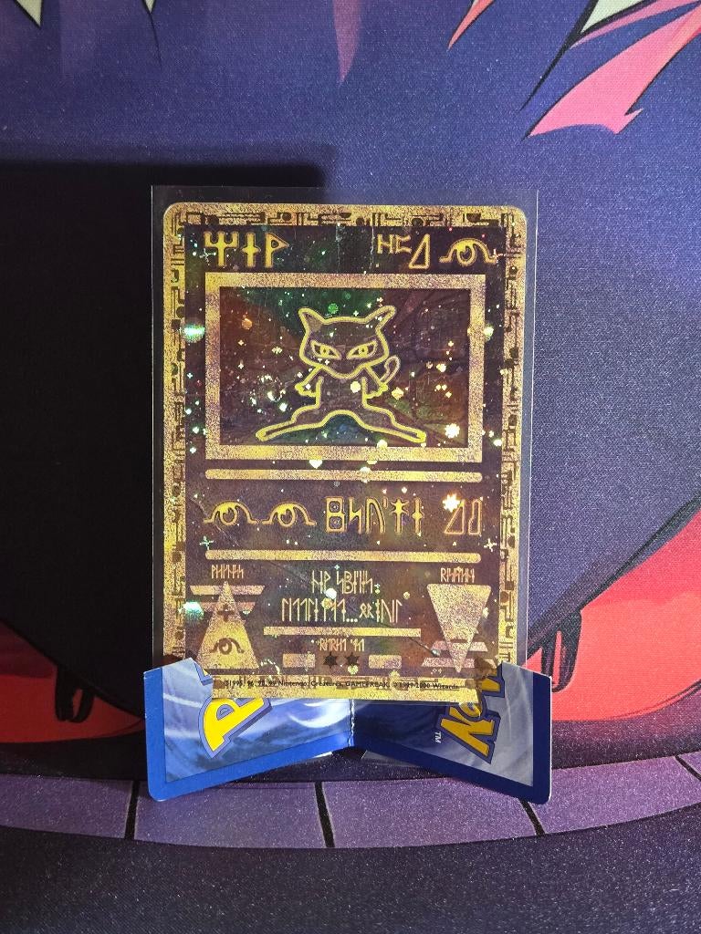 Pokémon Mew Ancient Promo Holo kaart, Hobby en Vrije tijd, Verzamelkaartspellen | Pokémon, Ophalen of Verzenden, Zo goed als nieuw