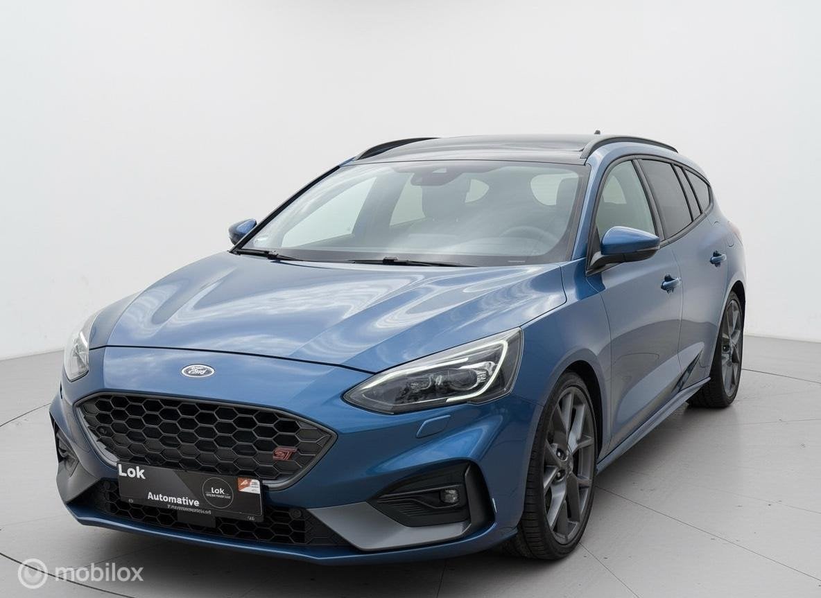 Ford Focus Wagon 2.3 EcoBoost ST-3 PANO|B&O|SFEER|HUD|RECARO, Auto's, Gebruikt, Zwart, 4 cilinders, Blauw