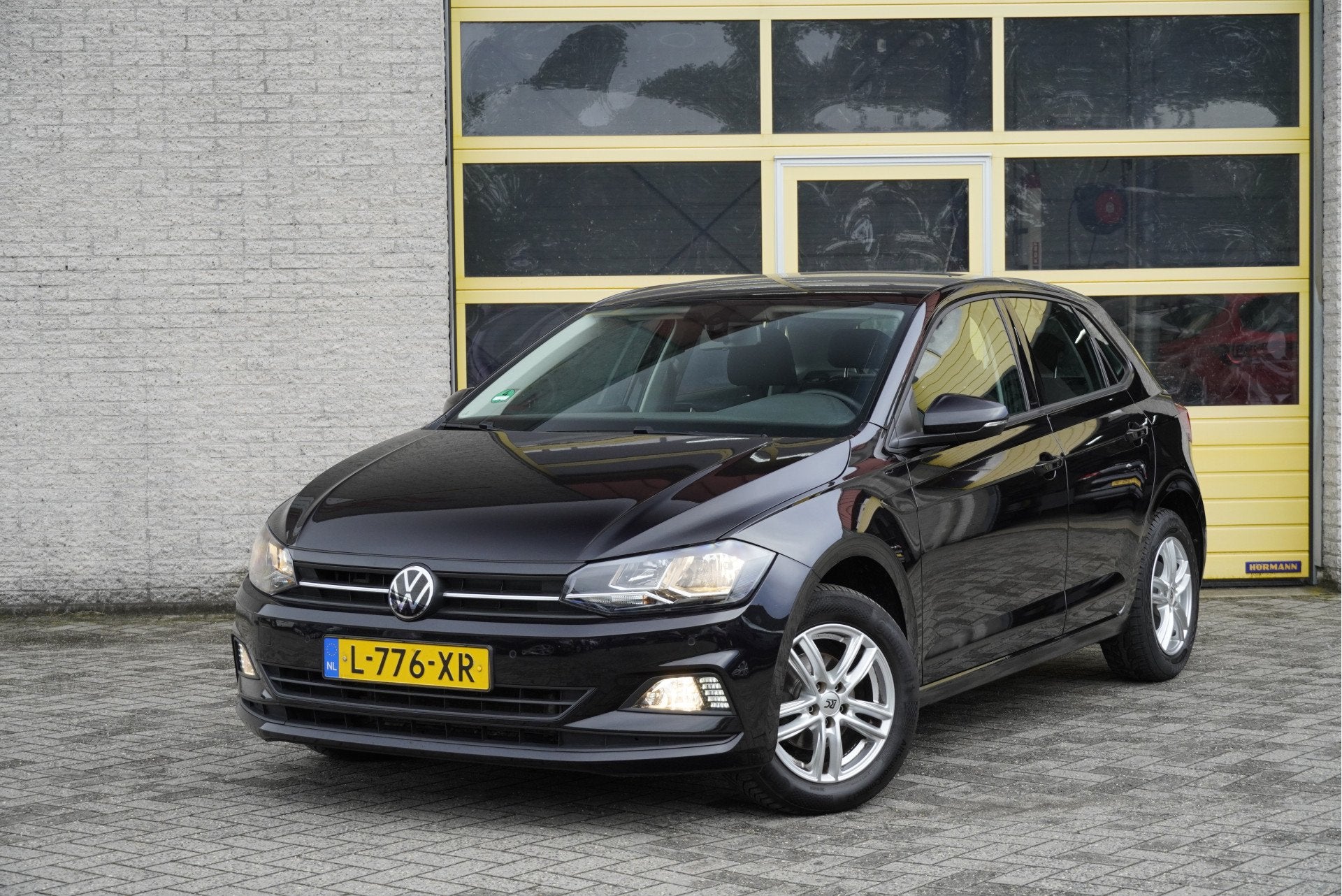 Volkswagen Polo 1.0 TSI 5drs Comfortline Business BJ2021 Lmv, Voorwielaandrijving, Dealer onderhouden, Gebruikt, 580 kg