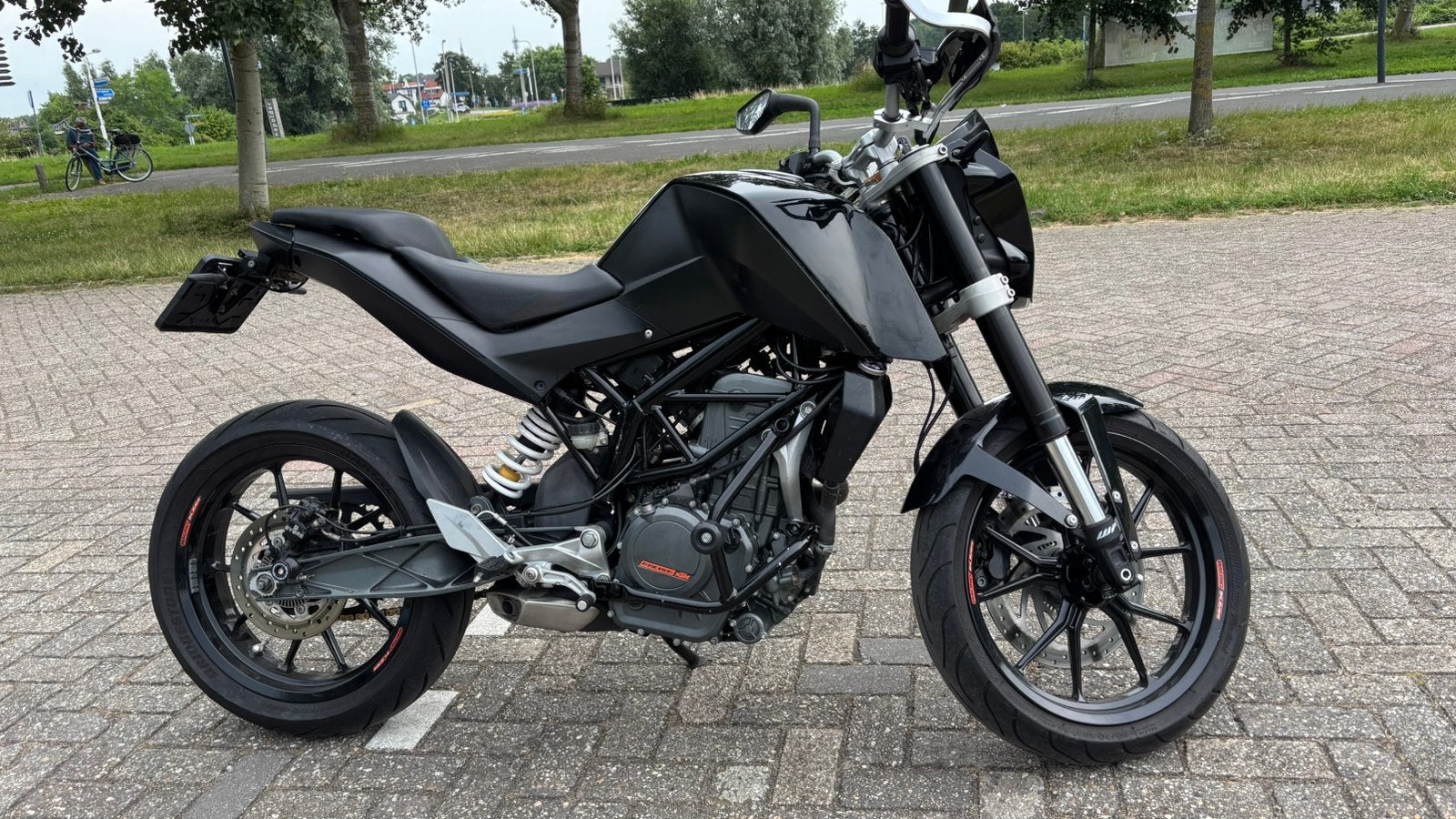 Ktm duke 125 cc (390cc) A1 - snelste A1 motor, Particulier, Sportuitlaat, Minimaal motorrijbewijs A1