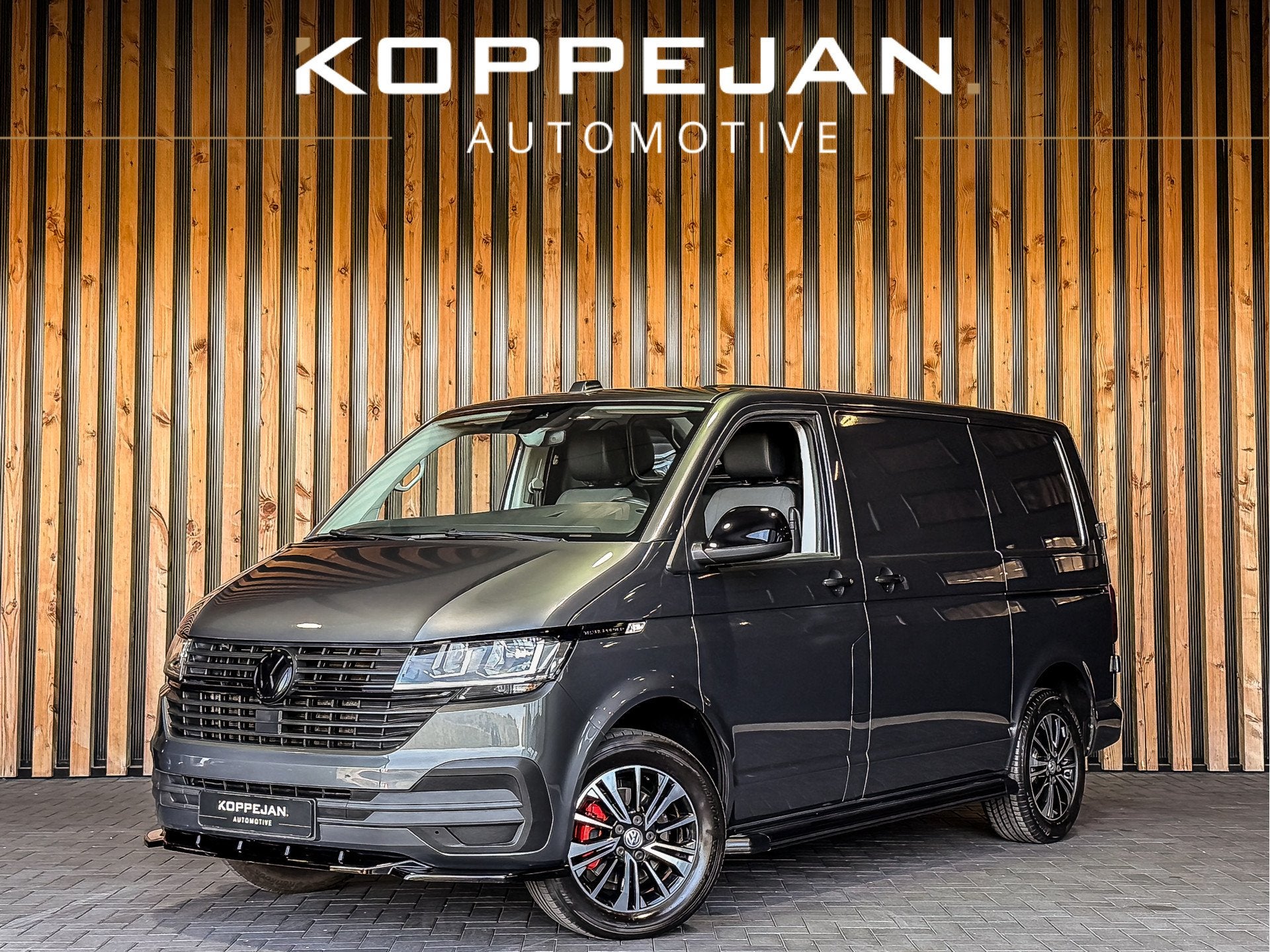 Volkswagen Transporter 2.0 TDI 150PK DSG Bestelwagen L1H1 |, Auto's, Stof, 4 cilinders, Volkswagen, 2500 kg