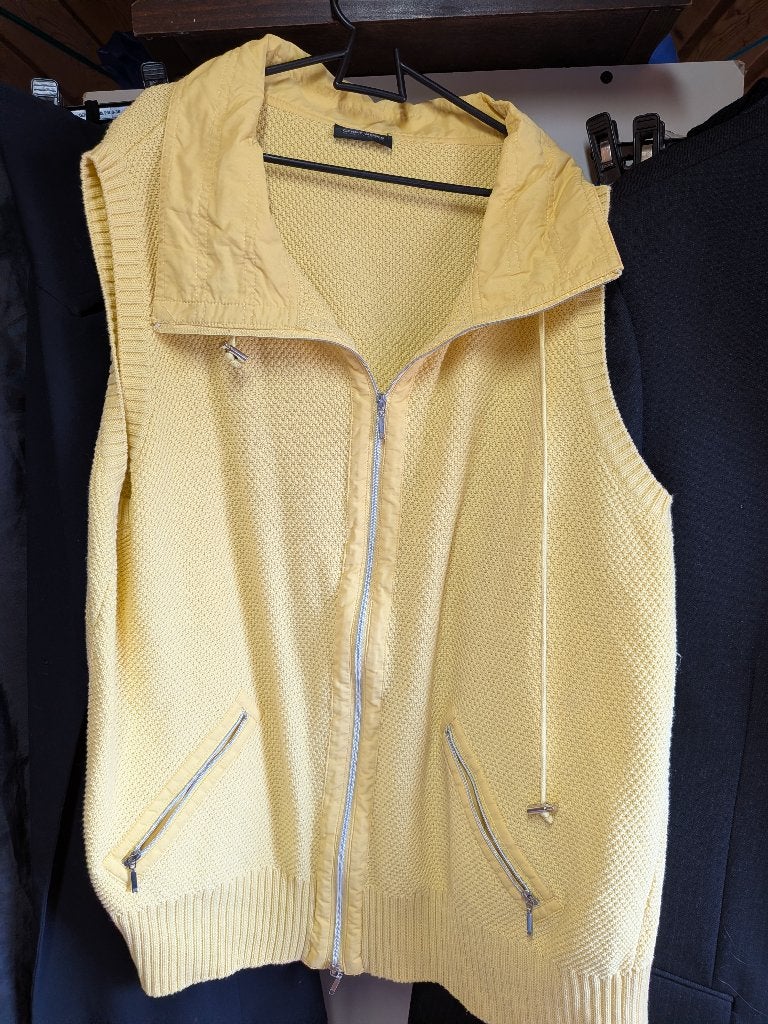 vest gerry weber maat 46, Geel, Maat 46/48 (XL) of groter, Ophalen of Verzenden, Zo goed als nieuw