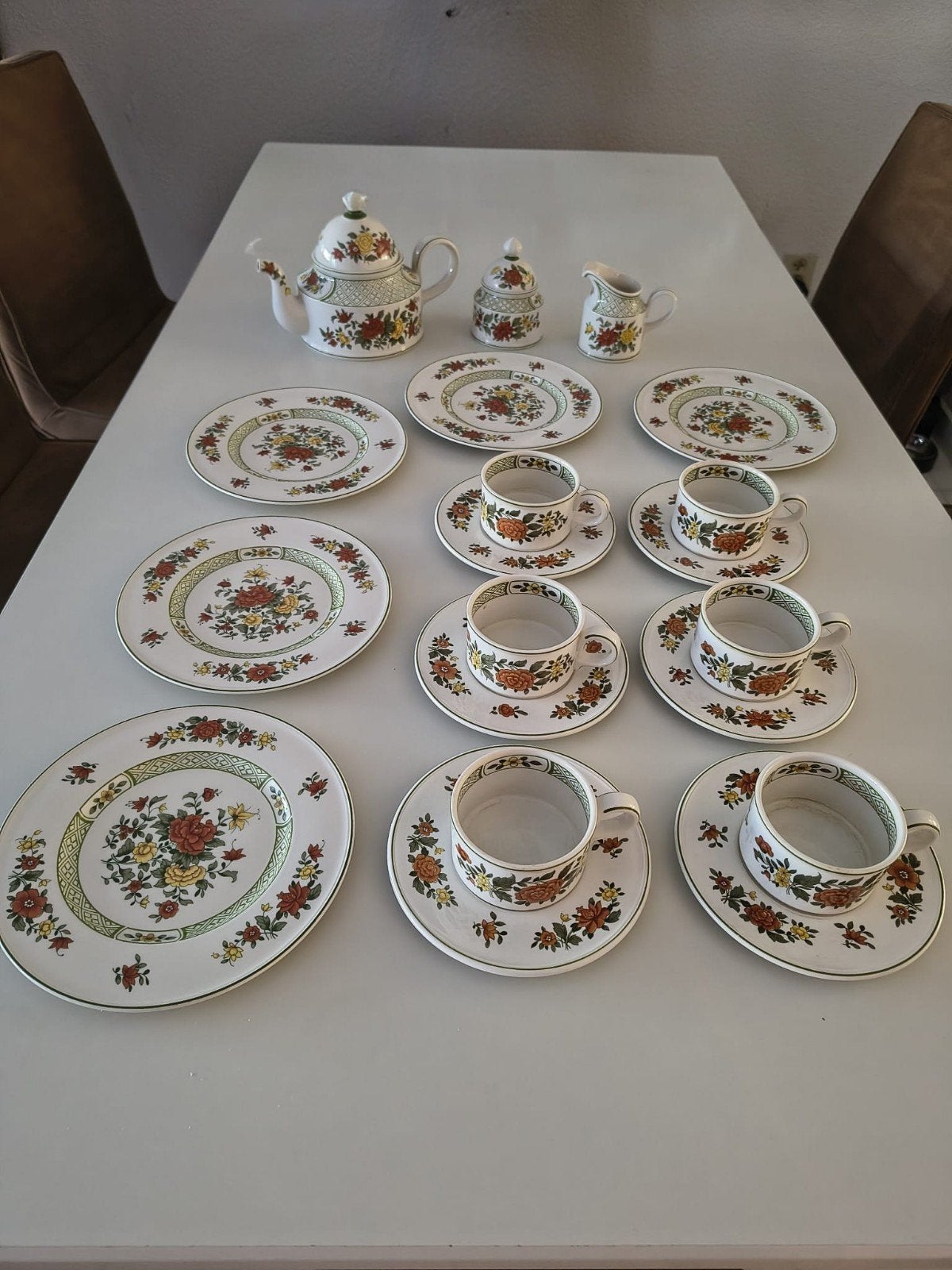 Villeroy &  Boch ontbijt servies, Antiek en Kunst, Ophalen