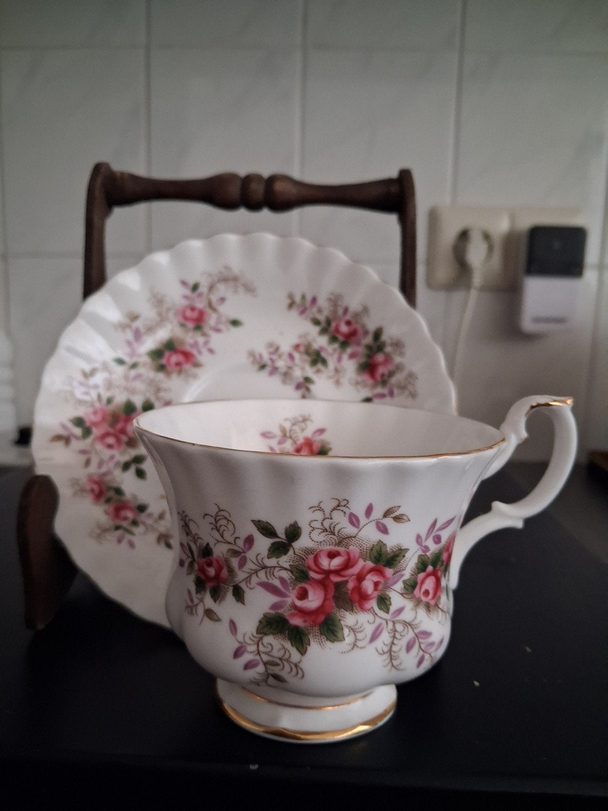 ROYAL ALBERT LAVENDER ROSE HERENKOP EN SCHOTEL, Ophalen of Verzenden