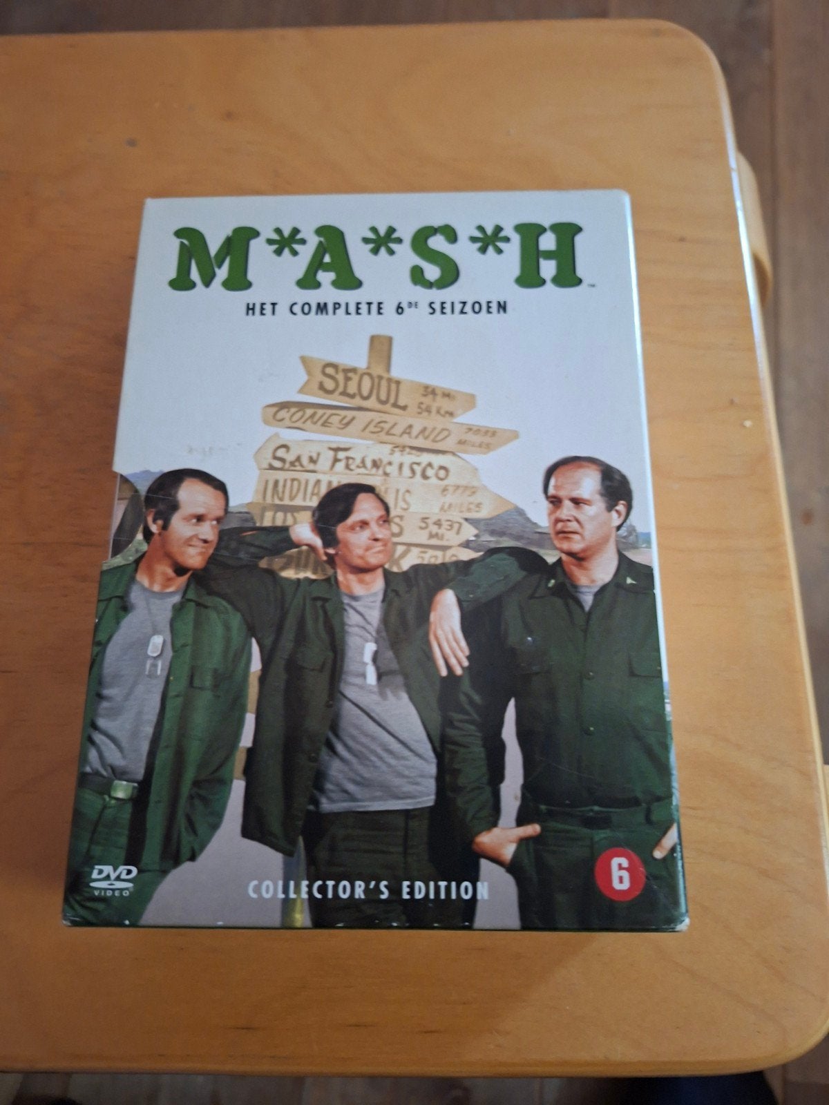 M*A*S*H - Het complete 6e seizoen DVD box, Alle leeftijden, Nederlands, Ophalen of Verzenden, Komedie
